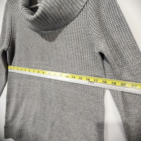 Calvin Klein Women's Classic Tutle Neck Elegant Cozy Gray Sweater Size M - Picture 7 of 9